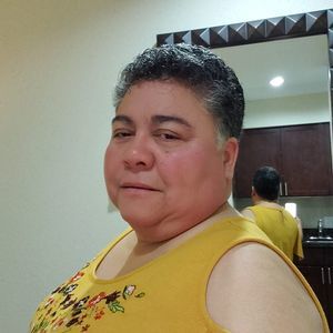 Meet your Posher, Sandra